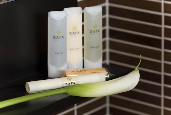 The Boutique Hotel Zara is a small hotel, with 6 floors and 74 rooms, where the hotel's manageable size allows a refinement of detail and personal service.